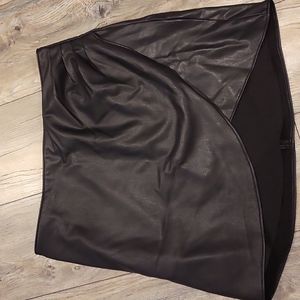 Black mini skirt faux leather